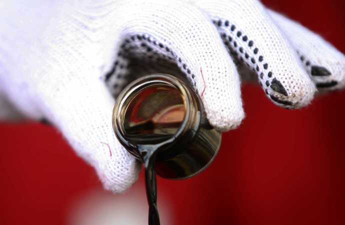 Petróleo experimentará «nueva caída» de precios