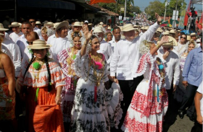 Desfile de las Mil Polleras incrementó el turismo en la región