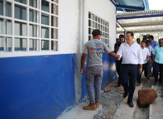 Presidente Varela inspecciona trabajos de mantenimiento del Programa Mi Escuela Primero en Panamá Oeste