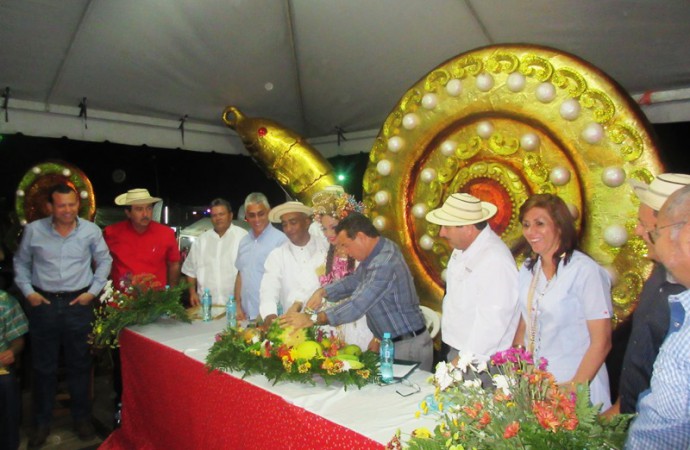XI Feria Agropecuaria, Comercial, Folclórica y Turística del Valle de Tonosí inicia con tradicional corte de la Sandía