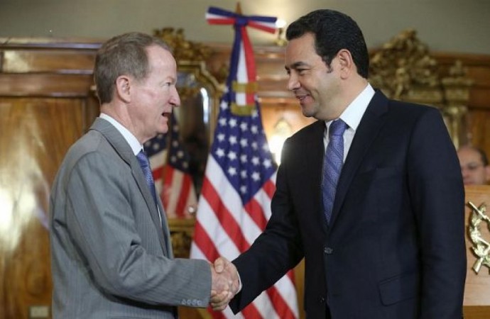 Guatemala y Estados Unidos estrechan colaboración en temas de interés mutuo en lucha contra la corrupción, pobreza y narcotráfico