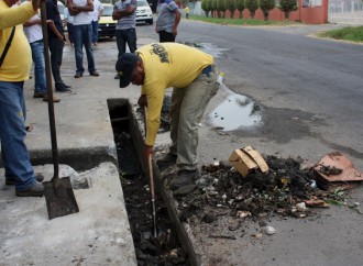 MOP ejecuta trabajos de mantenimiento y limpieza en Juan Díaz