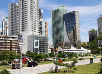 Municipio de Panamá presenta Plan de Acción de la Ciudad a comunidad Alemana