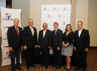 Alcalde de Panamá presenta plan estratégico a miembros de AmCham