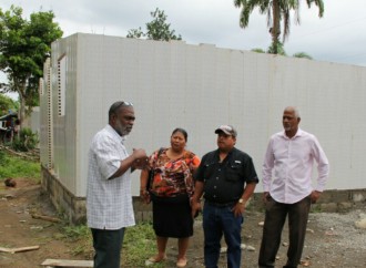 Techos de Esperanza en Bocas del Toro presenta un avance del 60%