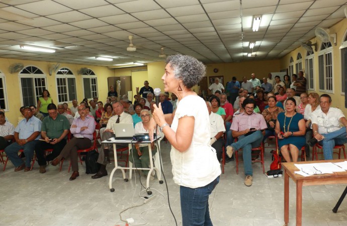 Vecinos de Miraflores en Betania presentaron sus quejas y denuncias a la comuna capital