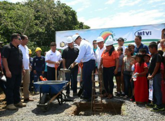 Gobierno inicia construcción de 1,020 viviendas que beneficiará a mas de 5 mil familias en Veraguas por un monto de B/. 65 millones
