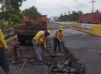 MOP gestiona Acto Público de Licitación para Mantenimiento de la Carretera Panamericana Tramo: La Chorrera – San Carlos