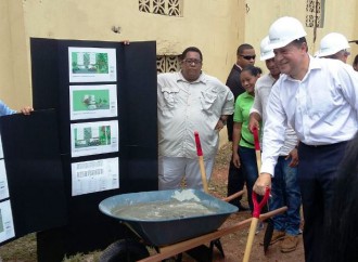 Presidente Varela entregó la Órden de Proceder para la construcción del proyecto Terrazas de Ancón