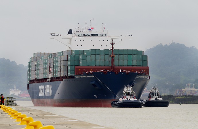 Canal de Panamá ofrece 7 cupos diarios de reserva para buques neopanamax