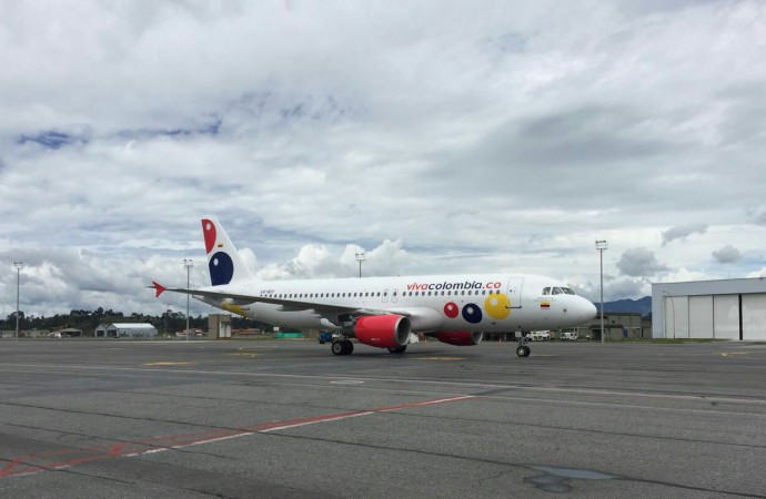 VivaColombia incorpora a su flota nuevo avión Airbus A320