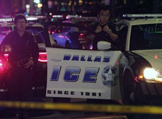 Clinton y Trump suspenden actividades tras tiroteo en Dallas