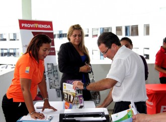 Primera Feria de Viviendas llevó a cabo la Caja de Ahorros con apoyo del Miviot