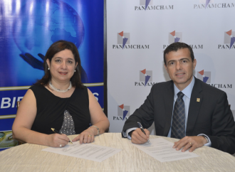 AmCham y el Instituto de Gobierno Corporativo firman acuerdo para compartir buenas prácticas