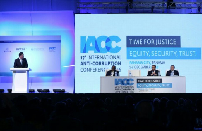 Presidente Varela da la bienvenida a 1,200 asistentes a la Conferencia Internacional contra la Corrupción