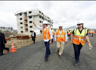 Presidente Varela supervisa avances del proyecto de viviendas Ciudad Esperanza