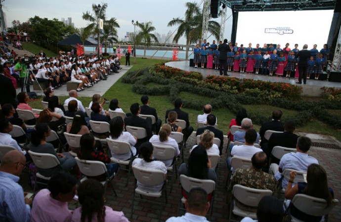 Más de 70 mil panameños se han capacitado a través de Panamá Bilingüe