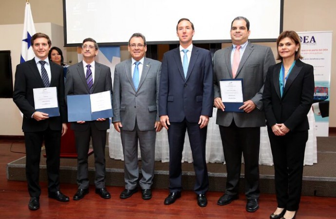 Empresas panameñas reciben certificación de OEA para facilitar comercio internacional