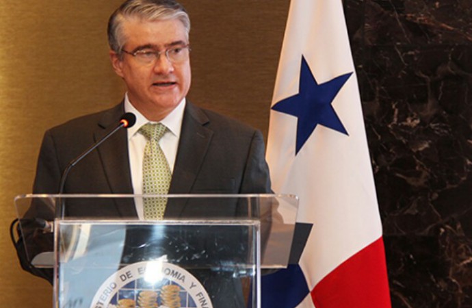 Panamá avanza en la lucha contra el blanqueo de capitales
