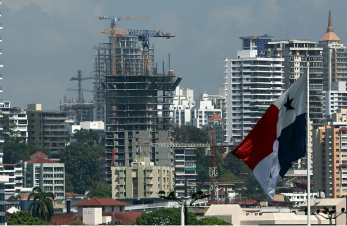 Economía panameña creció 4.9 por ciento durante 2016