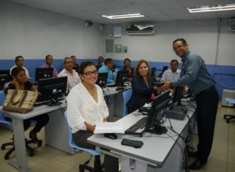 TIC llegan a escuelas de difícil acceso de Veraguas