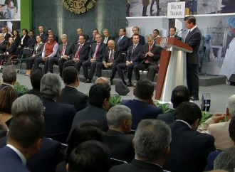 México fija meta para finalizar 2018 en más de 20 millones de empleos formales