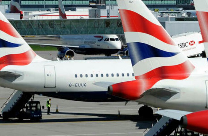 Fallo informático de British Airways mantiene a miles de afectados en aeropuertos de todo el mundo
