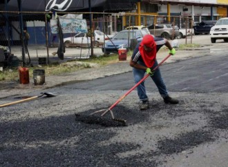 MOP fortalece plan operativo para rehabilitación de calles de la ciudad capital