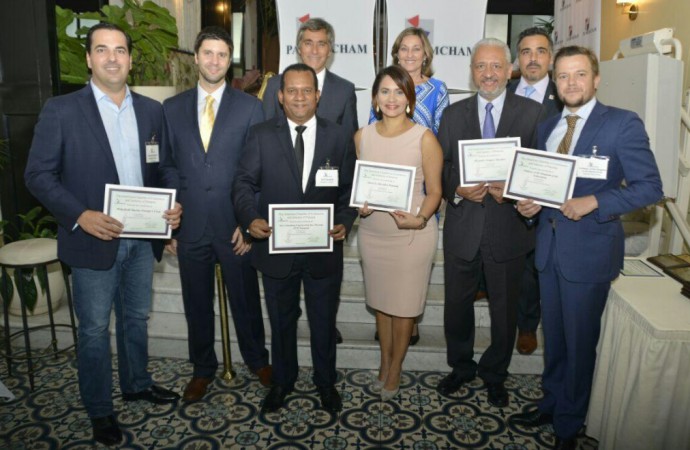 Cóctel de reconocimiento y networking de la Cámara de Comercio e Industrias de Panamá