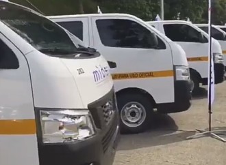 MIDES entregó nueva flota vehícular a oficinas regionales