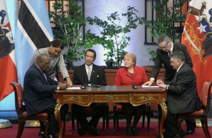 Chile y África estrechan relaciones bilaterales