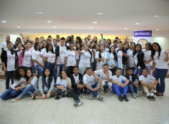 Más de 1,000 recién graduados de 50 colegios públicos participarán en “Panamá Pro Joven 2017”