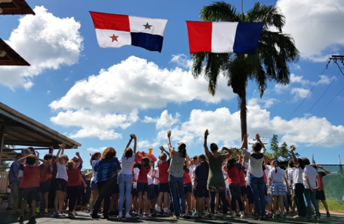 Colegio Liceo Francés Paul Gauguin realiza un tributo a Panamá, Francia y 43 nacionalidades durante la Semana de las Banderas