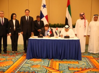 Panamá y los Emiratos Árabes Unidos firman acuerdo para promover mayor inversión