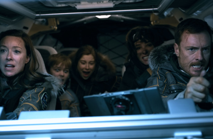Netflix debuta primera mirada global a la serie de aventura intergaláctica Perdidos en el espacio