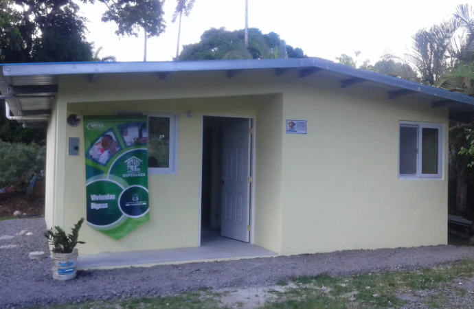 Familias del Este de Panamá han sido beneficiadas con Techos de Esperanza