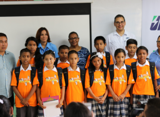Programa Becas Tutoría de Jinro Corp., beneficia a 100 niños de Colón