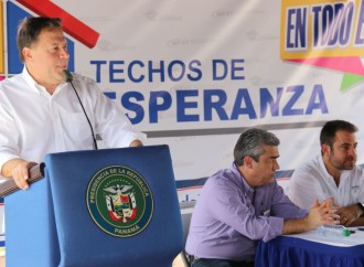 Gobierno entrega 232 casas de Techos de Esperanza y se acerca a la meta de 100 mil viviendas en todo el país