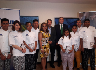 Gas Natural Fenosa y JUPA firman alianza en beneficio de estudiantes de artes culinarias
