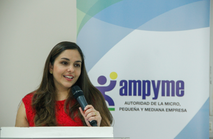 AMPYME promueve la importancia de enseñar emprendimiento en la educación básica y media