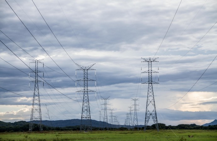 Gabinete autoriza precalificación para desarrollo de “Cuarta Línea de Transmisión Eléctrica”