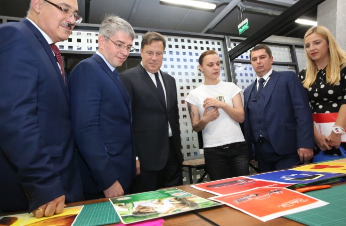 Presidente Varela busca mayor cooperación con Rusia en materia de educación técnica superior
