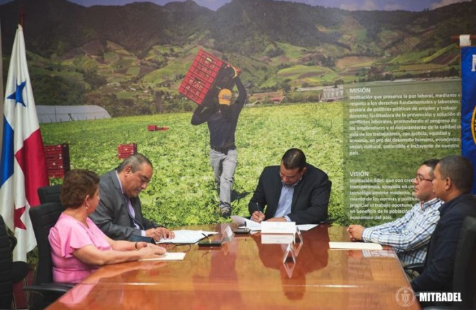 Panamá y Costa Rica firman Memorándum de Entendimiento para fortalecer capacidades laborales