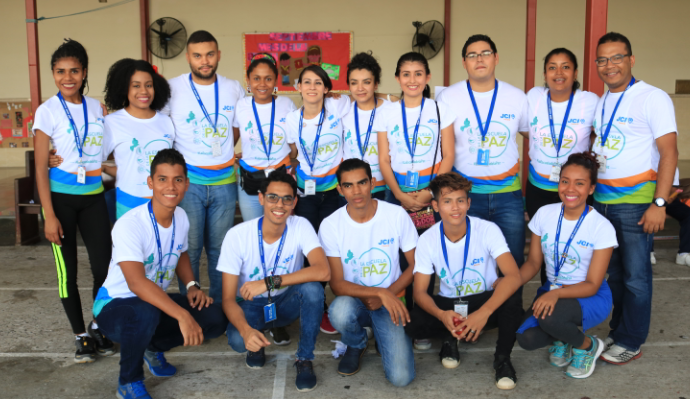 Celsia patrocina participación de jóvenes panameños en el Movimiento Escuela de La Paz