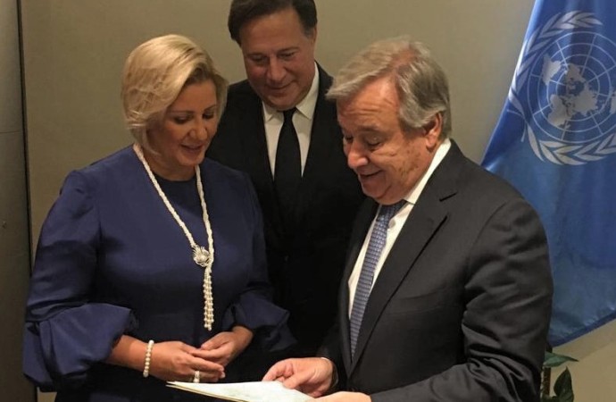 Primera Dama entrega a António Guterres documento que pide a las Naciones Unidas redoblar esfuerzos para garantizar los derechos de los niños