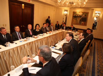 Presidente Varela expuso ante directivos de agencias calificadoras y bancos corresponsales el desempeño de la plataforma financiera del país