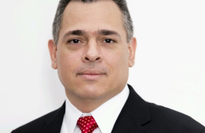 Presidente Varela designa a García Valarini como director interino de la CSS