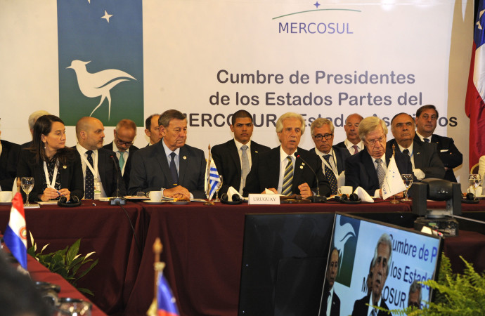 Presidente Tabaré Vázquez llama a construir un bloque con contenido y porvenir en apertura de la LIII Cumbre del Mercosur