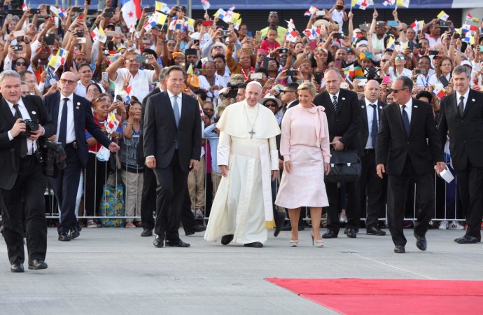 Presidente Varela despidió a su Santidad el papa Francisco que cumplió exitosa agenda en Panamá con motivo de la Jornada Mundial de la Juventud
