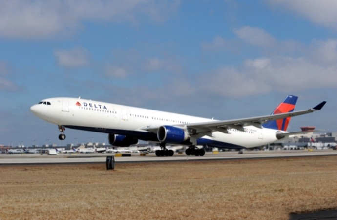 Delta galardonada como la aerolínea más puntual según FlightGlobal al alcanzar 251 días sin cancelaciones